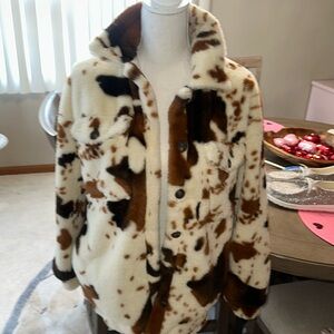 Bke buckle faux fur shacket size small